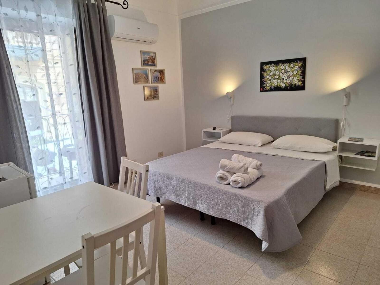 شقة Casa Rosmary تْشيفالو المظهر الخارجي الصورة